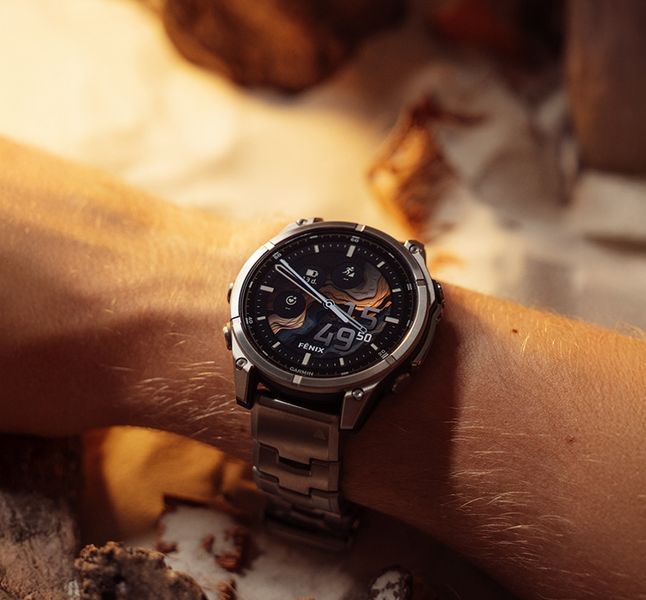 Смарт-годинник Garmin Fenix 8  47 mm AMOLED Sapphire Titanium with Vented titanium bracelet (010-02904-40) 010-02904-40 фото