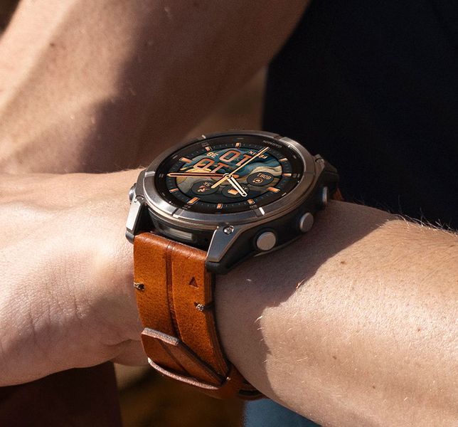 Смарт-годинник Garmin Fenix 8  51 mm AMOLED Sapphire Carbon grey DLC with Chestnut leather band (010-02905-40) 010-02905-40 фото